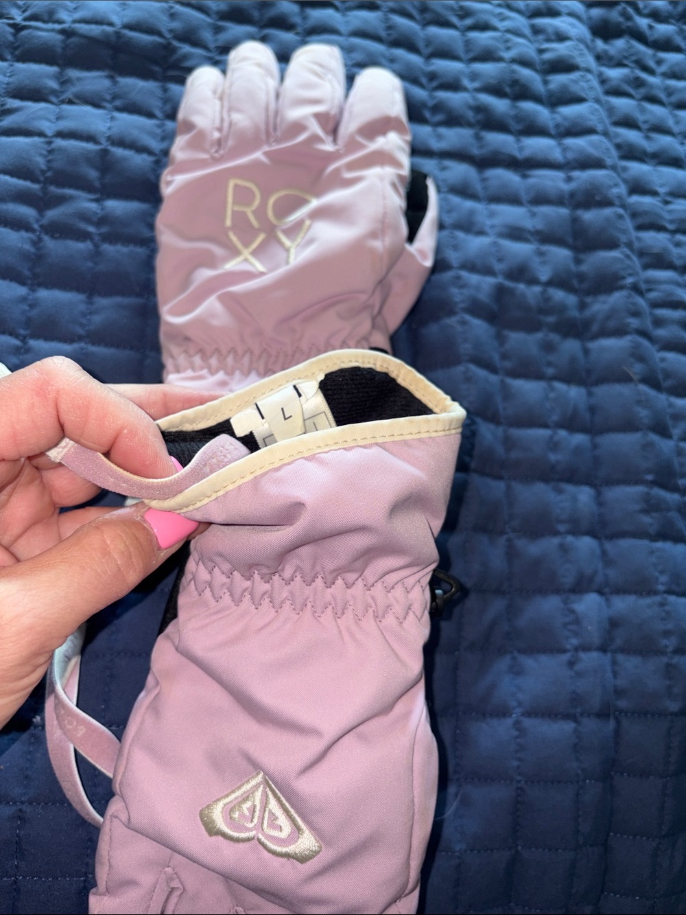 Lavender purple pinkish Roxy women’s snow gloves size large - Picture 2 of 3